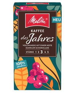 Melitta Kaffee des Jahres cafea macinata 250g este o cafea 100% Arabica. Această cafea este concepută pentru momentele cu totul speciale, cu o aromă echilibrată din punct de vedere aromatic și o notă fină de migdale, ce beneficiează de o prăjire lentă și 